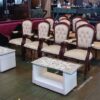 kursi armchair dengan tampilan megah dan klasik, cocok untuk acxra premium